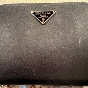 PRADA - Saffiano Leather Zip-Around Wallet (Vintage Used)